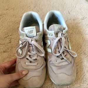 Pink New Balance Classic 575 Shoes